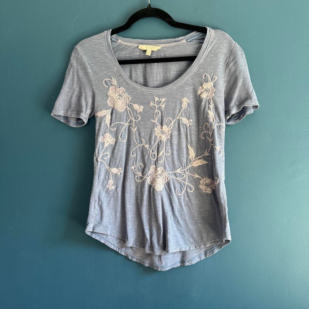 Lucky Brand Embroidered T Shirt Women's Size XS Blue Floral 100% Cotton Boho Y2K